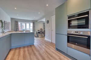 Photo 5- click for photo gallery